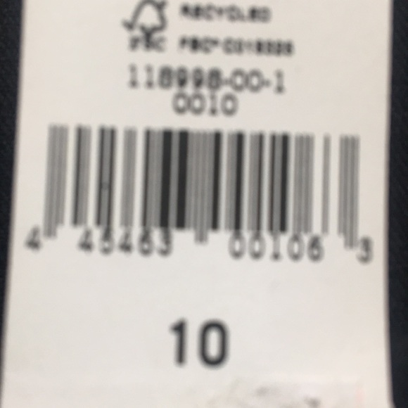 Black Sleeveless Dress - Picture 7 of 7